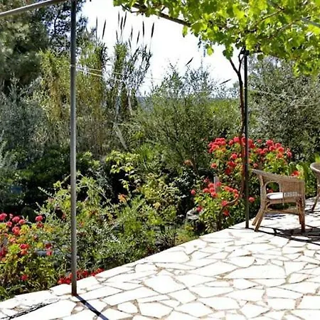 Valverde Sleeps 4 Pool Air Con *
