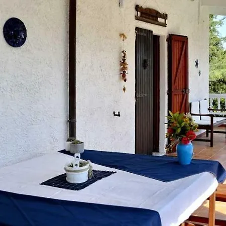 Valverde Sleeps 4 Pool Air Con Villa